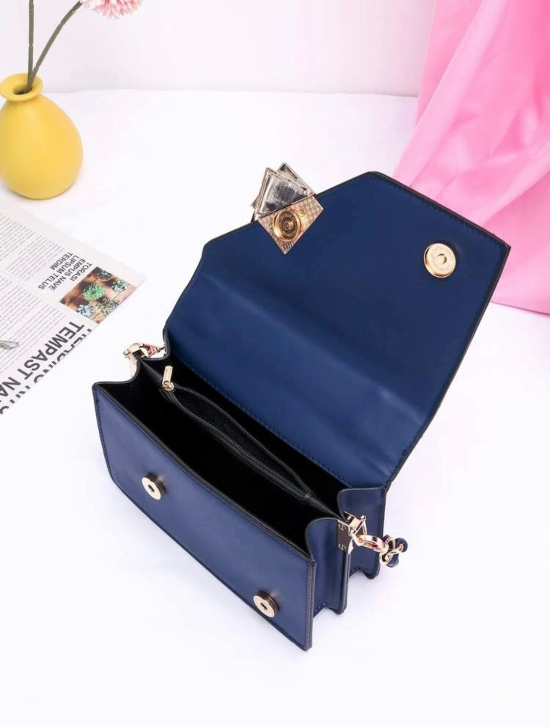 Metal & Chain Bag