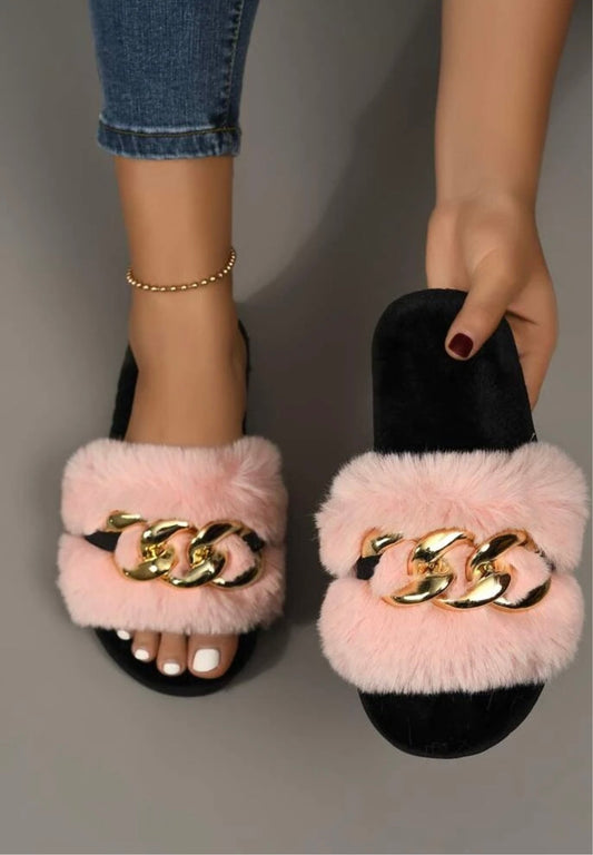 Fluffy Chain Decor Slippers